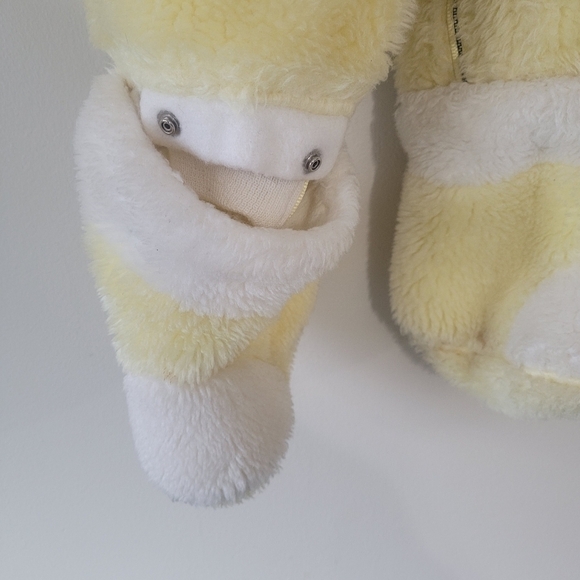 Vintage Yellow and white baby bear snowsuit 18-24months made in Canada - Picture 7 of 16